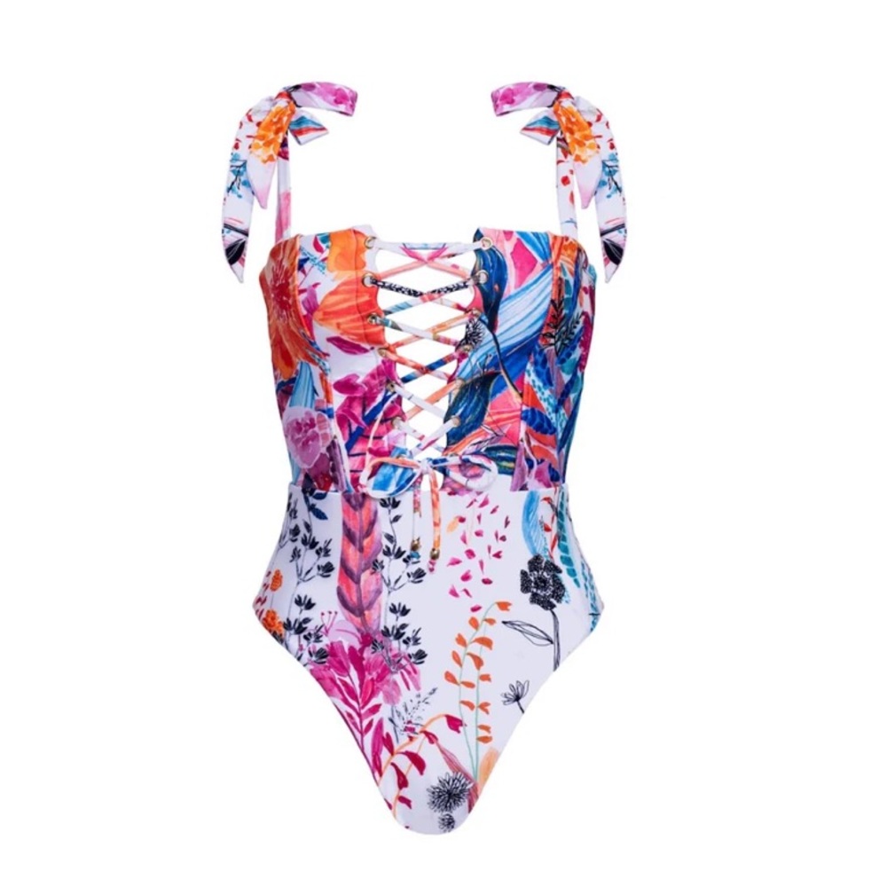 NEW SOAH Victoria White Floral One Piece